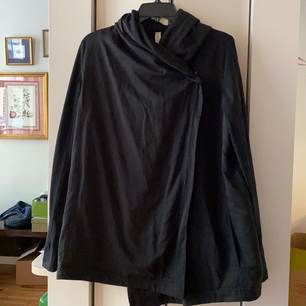 Black Lululemon hooded jacket, side pockets